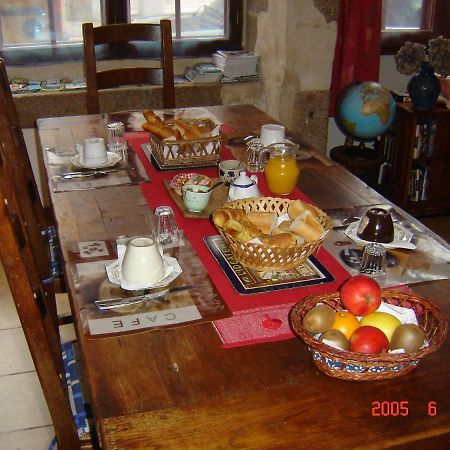 Bed and Breakfast Le Logis Du Roc Granville Esterno foto
