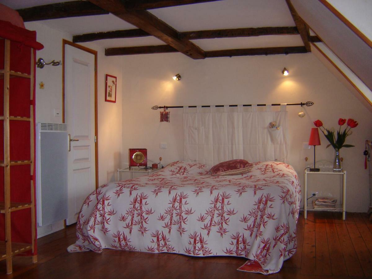 Bed and Breakfast Le Logis Du Roc Granville Esterno foto